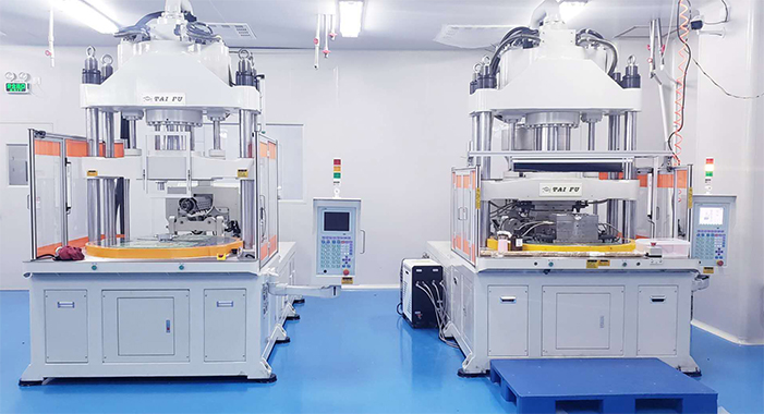 立式注塑成型機(jī) 立式注塑成型機(jī)